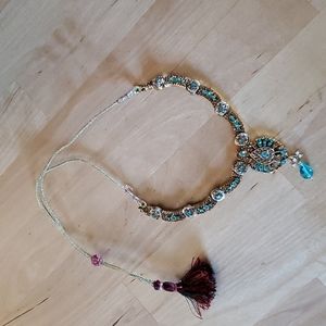 Indian costume jewelry neclace